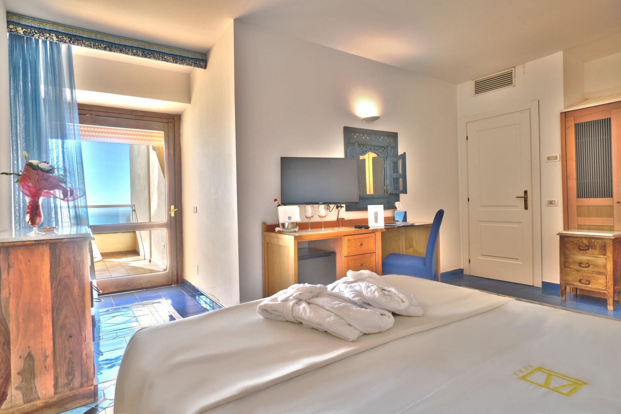 Grand Hotel San Pietro Палинуро Экстерьер фото